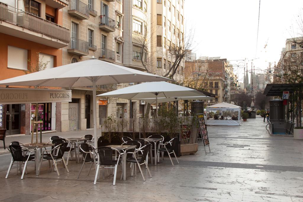 Barcelona Me Enamora מראה חיצוני תמונה